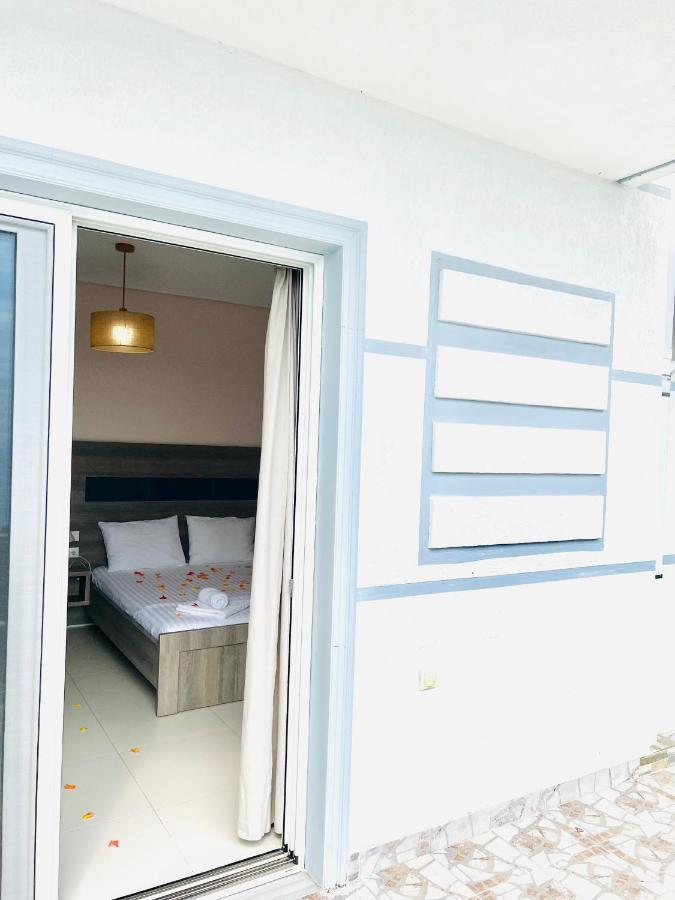 Mistral Inn Himare Eksteriør bilde