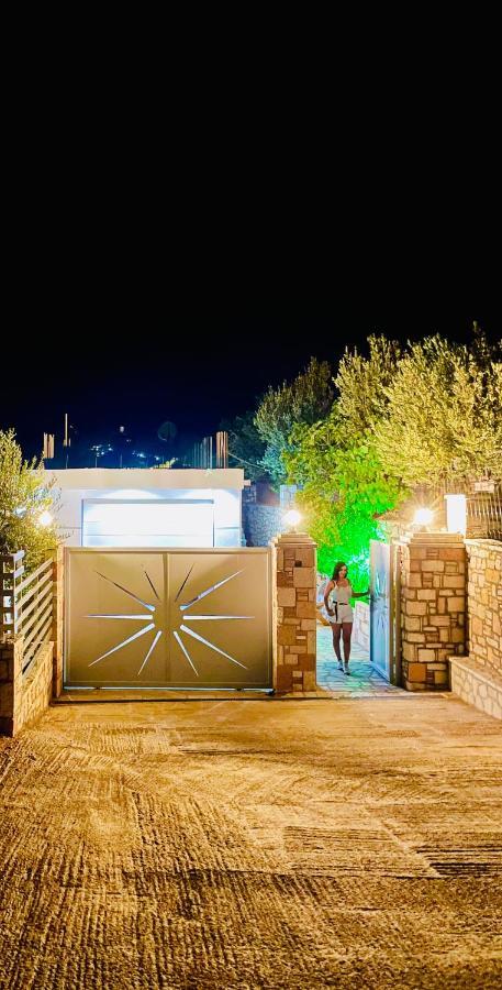 Mistral Inn Himare Eksteriør bilde